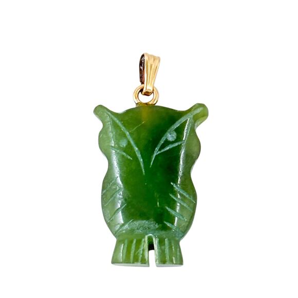 Vintage 12KGF Carved Nephrite Jade Owl Pendant - Picture 2 of 7